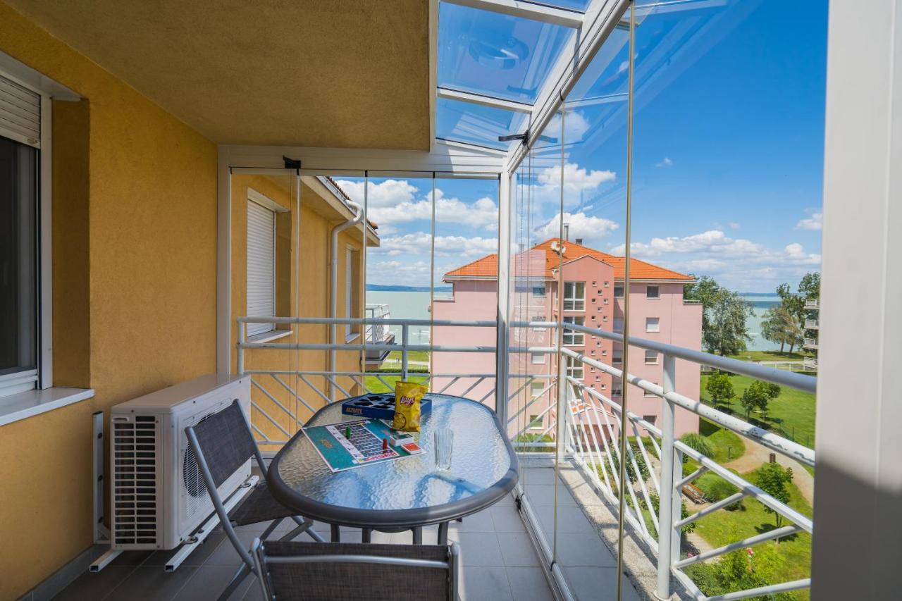 Myflat All-Season Apartment Шиофок Экстерьер фото